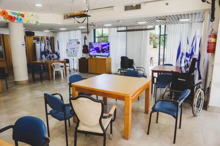 בית משהד, חזית תיאור תמונה של